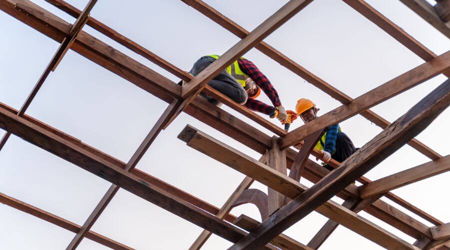 Expert Emergency Roof Repairs services in Green Cove Springs, FL